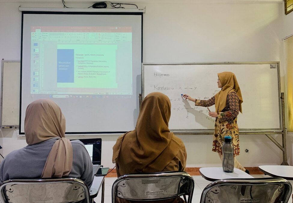 Program Matakuliah Untuk Publik: Big Data Analysis dalam Psikologi