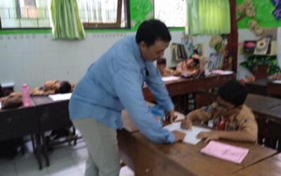 Anak SD Belajar Empati terhadap Hewan Lewat “Jika Aku Menjadi Hewan”