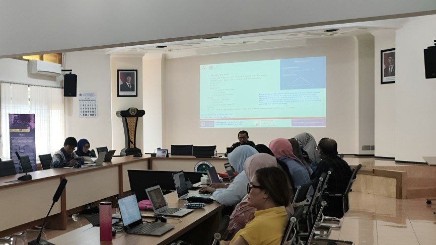 Prodi S3 Psikologi Pendidikan UM Selenggarakan Kuliah Tamu untuk Meningkatkan Kapasitas Akademik Mahasiswa
